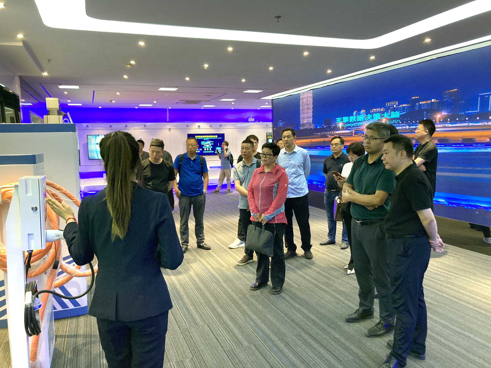 “走進(jìn)天邁--探討新形勢下的交通物聯(lián)網(wǎng)融合共生”主題沙龍活動成功舉辦